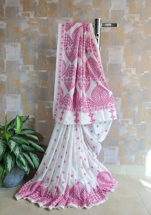 Daisy white gujarati stitch saree in bangalore silk